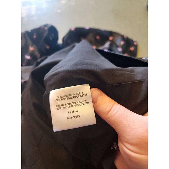 NWOT Gal Meets Glam Maude Daisy Bow Back Satin Dress Black Fit and Flare Size 0 - Picture 3 of 4